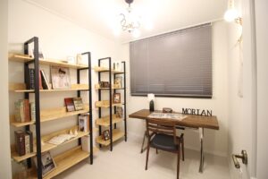 書斎の大掃除代行サービスを比較する際のポイントは？